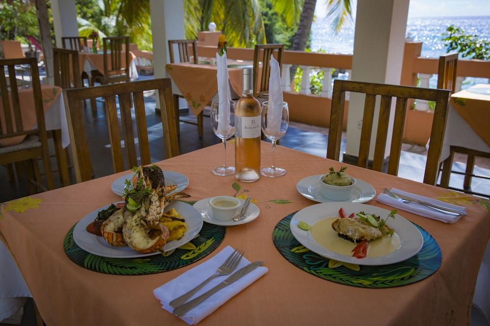Hotel Restaurant Cyvadier Plage แจคเมล ภายนอก รูปภาพ