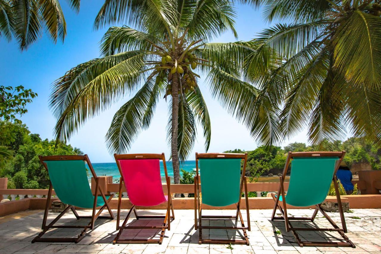 Hotel Restaurant Cyvadier Plage แจคเมล ภายนอก รูปภาพ